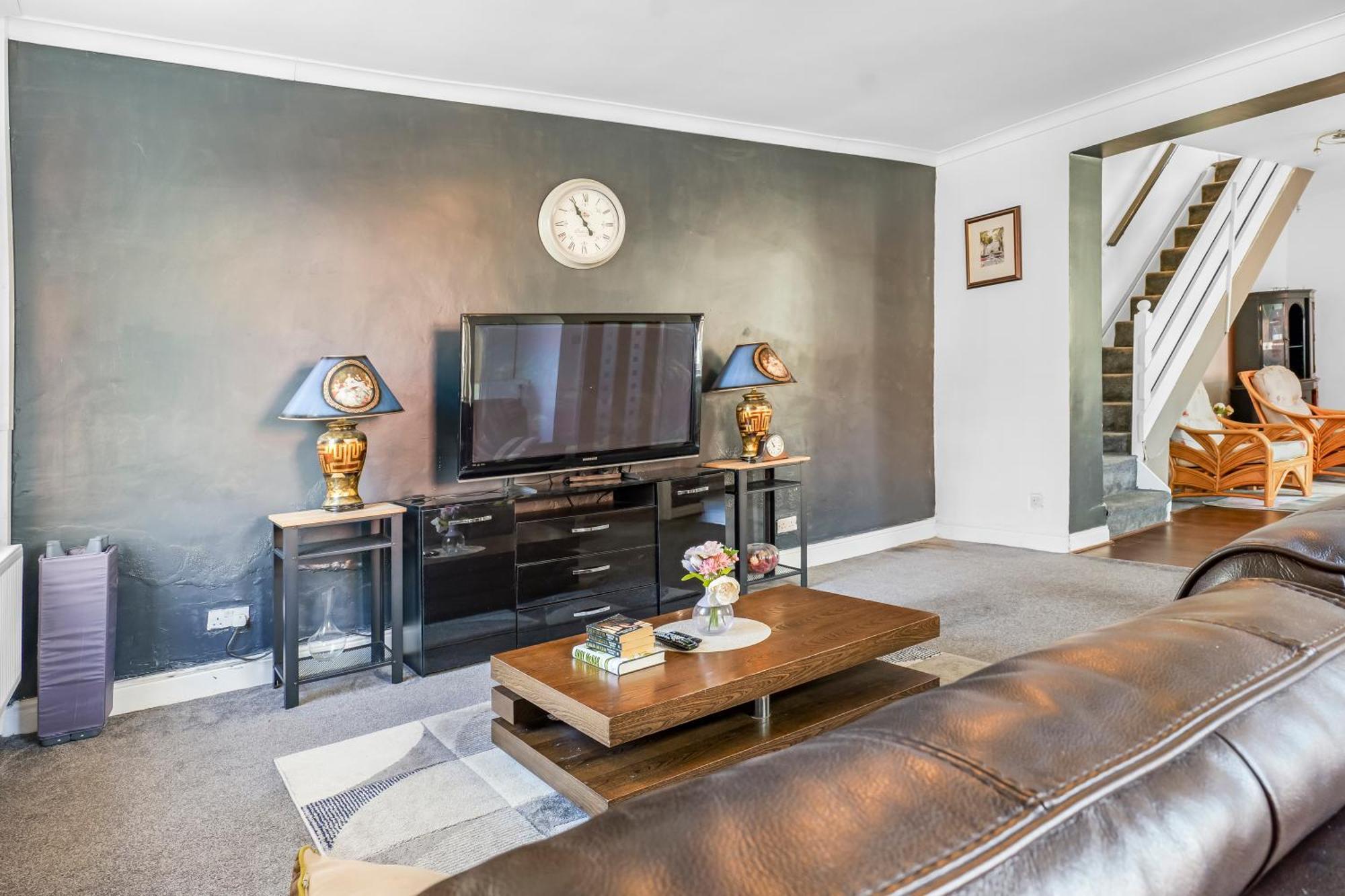 Rochdale 3 Bedroom House 2 Bath With Free Parking Sleeps 7 Екстериор снимка